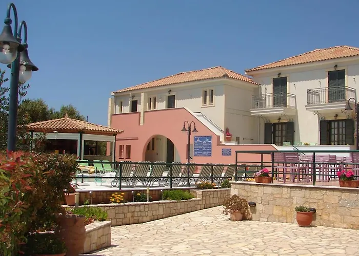 Georges Estates Hotel