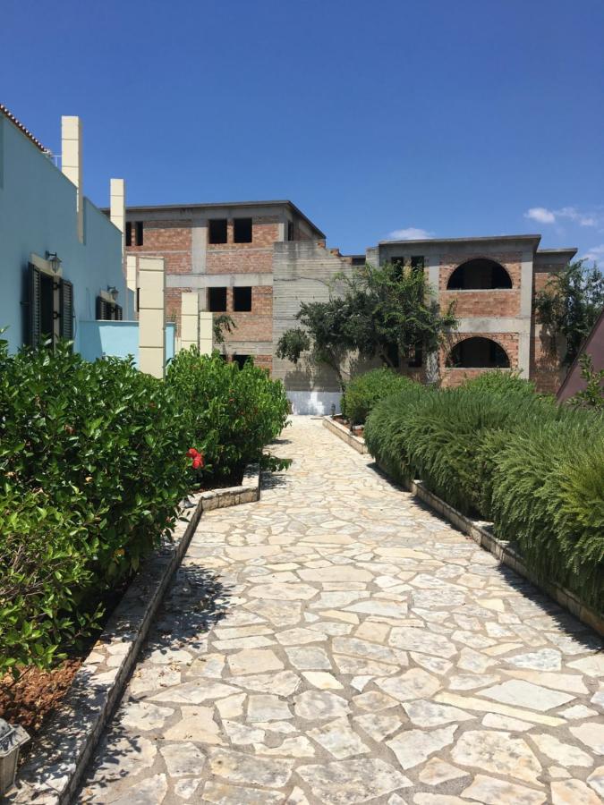 Ξενοδοχείο Georges Estates 3*